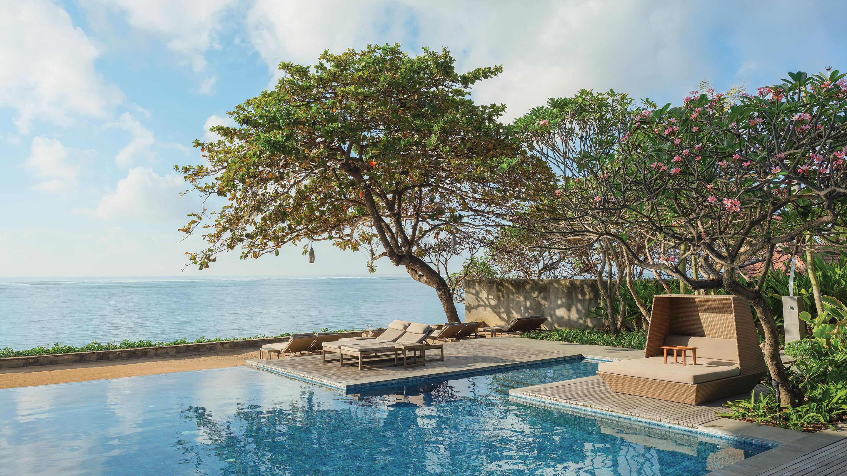 Maya Sanur Resort & Spa Kültér fotó The beach at The Cape