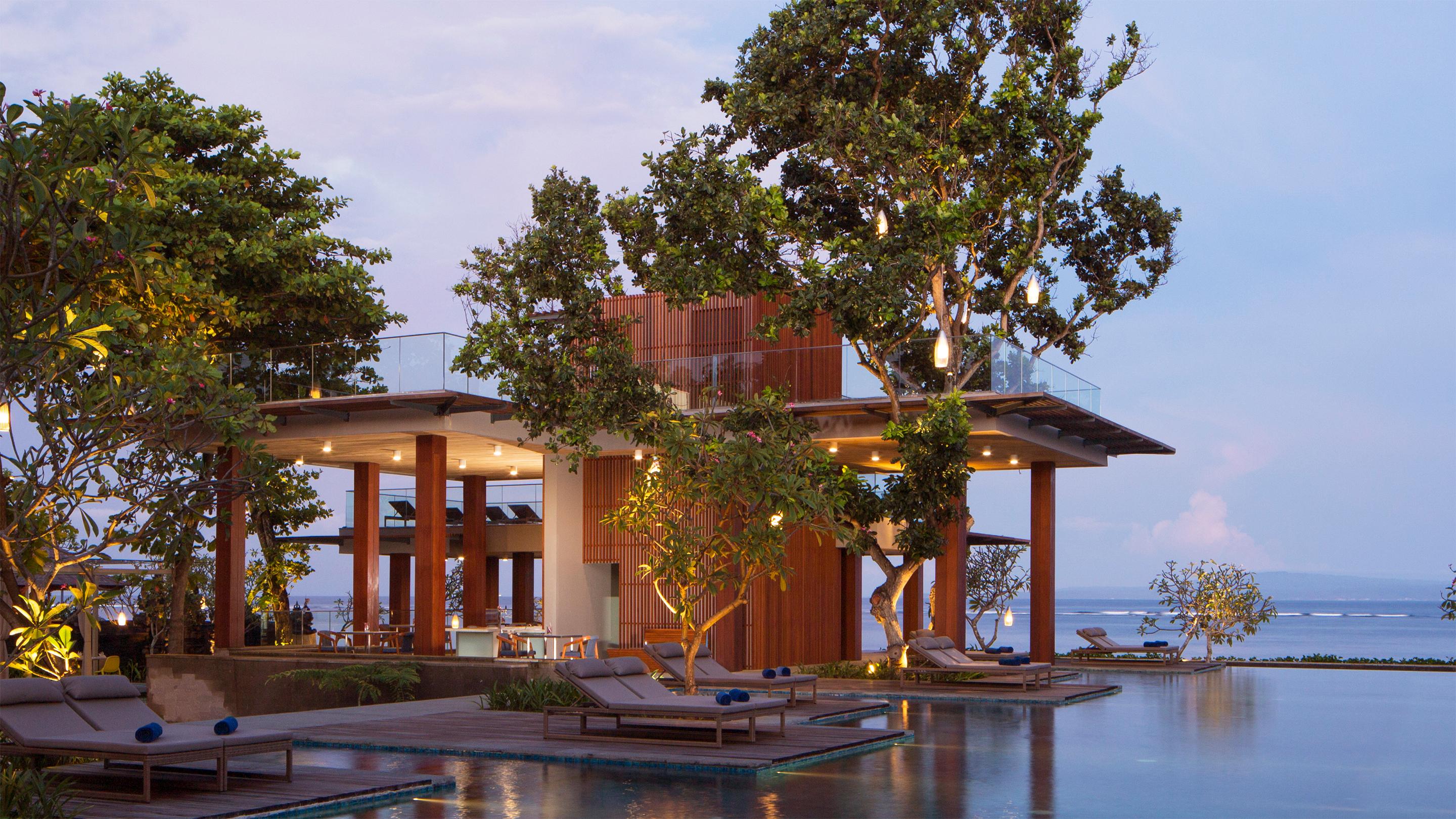 Maya Sanur Resort & Spa Kültér fotó The Beach Club at The Cape